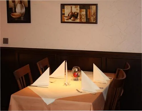 Ristorante-Pizzeria Mama Leone Vierer-Tisch